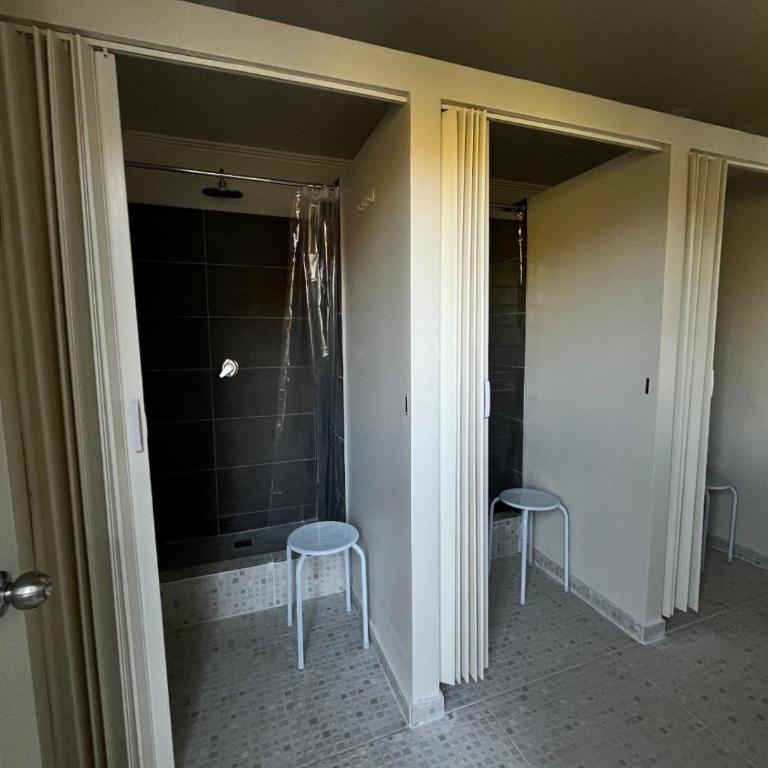 Cómoda casa con quincho y piscina a 30 mins de Stgo - Three-Bedroom House - 17