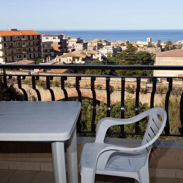 Appartamenti per vacanze Gurnella - Tropea - Two-Bedroom Apartment with Balcony and Sea View - 8