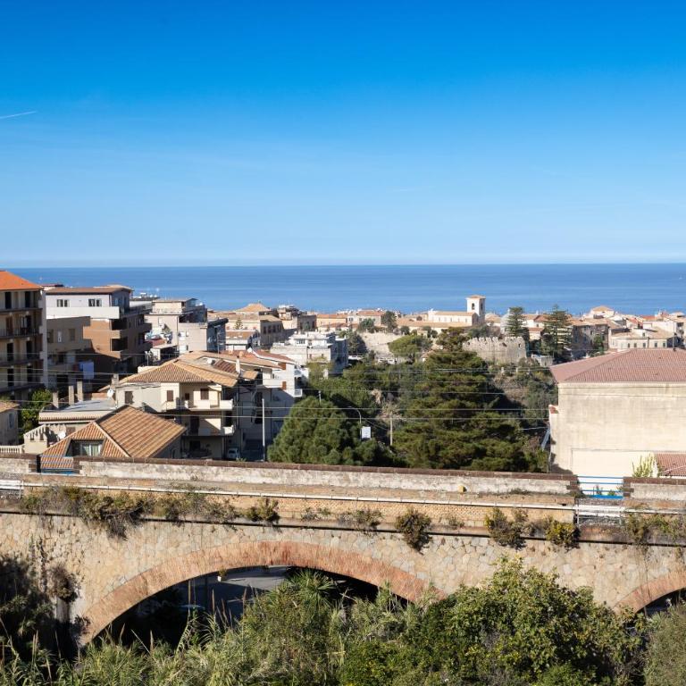 Appartamenti per vacanze Gurnella - Tropea - Two-Bedroom Apartment with Balcony and Sea View - 1