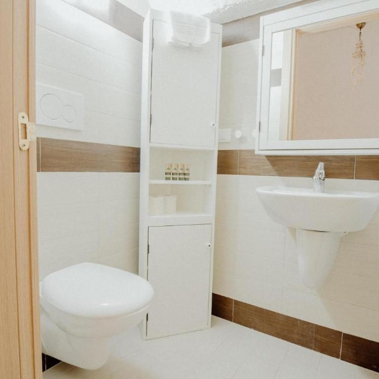 Palazzo Pezzolla Apartments - Casa Vacanze - Piano Terra - 2