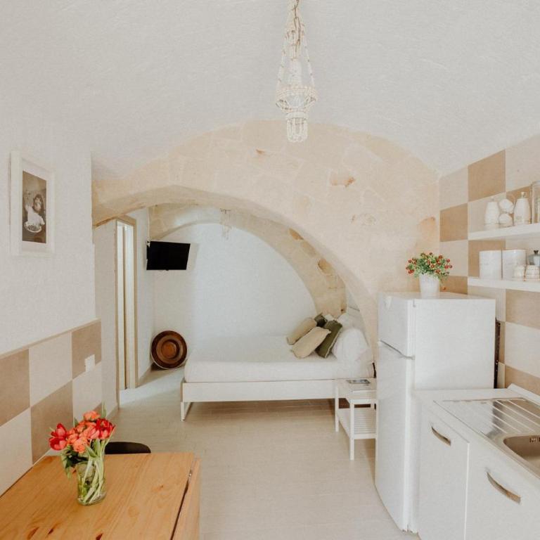 Palazzo Pezzolla Apartments - Casa Vacanze - Piano Terra - 1