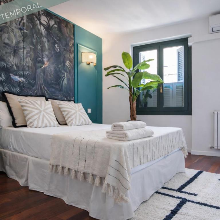 Apartamento con Estilo en Plaza España - Ubicación Premium - Apartamento Superior - 2