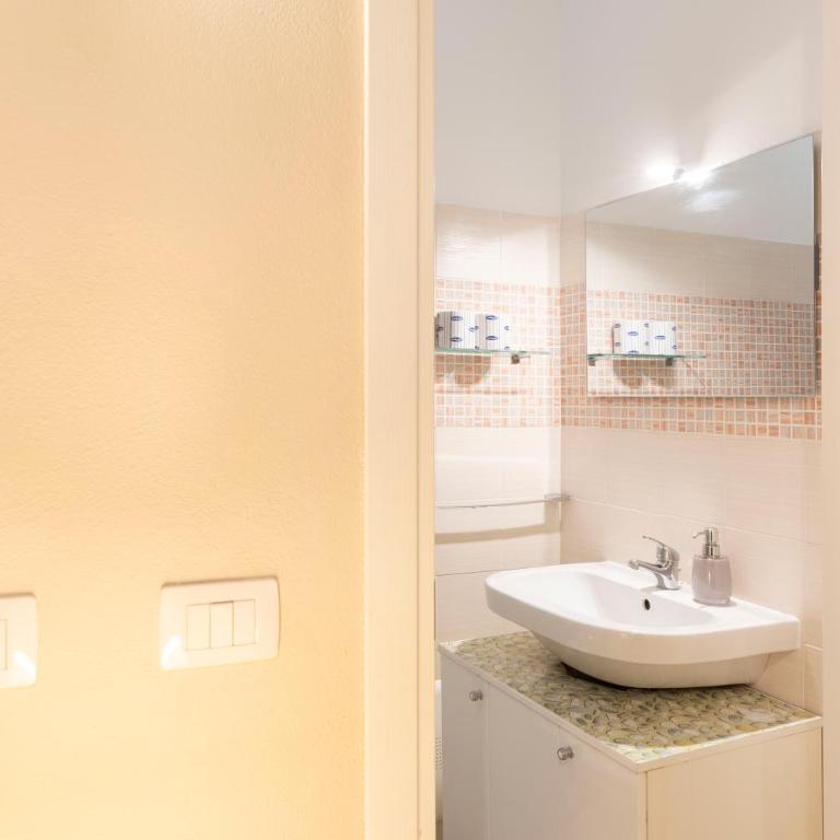 Approdo Rooms - Eja Sardinia - Deluxe Room (2 Adults + 1 Child) - 6