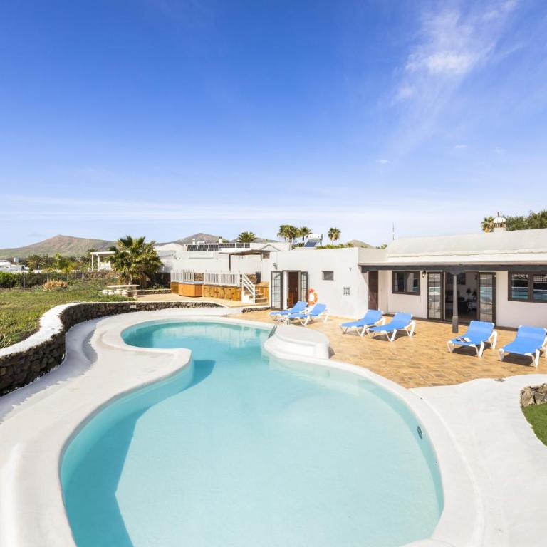 Casa Anabella by Escape Home - Villa with Private Pool - 6