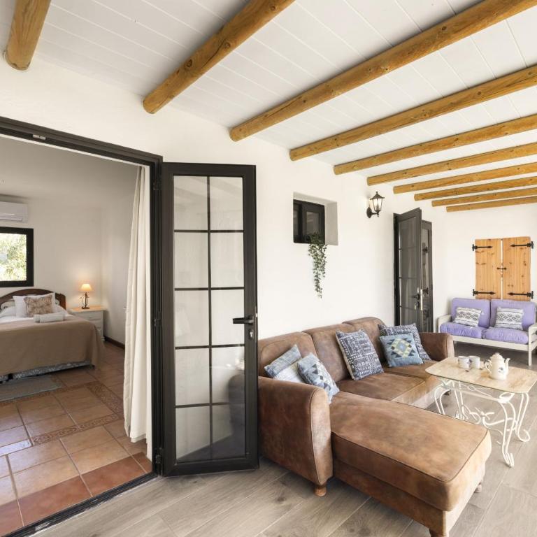 Casa Anabella by Escape Home - Villa with Private Pool - 29