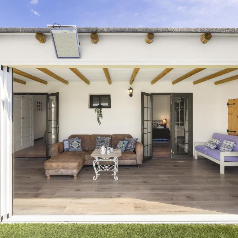 Casa Anabella by Escape Home - Villa with Private Pool - 17