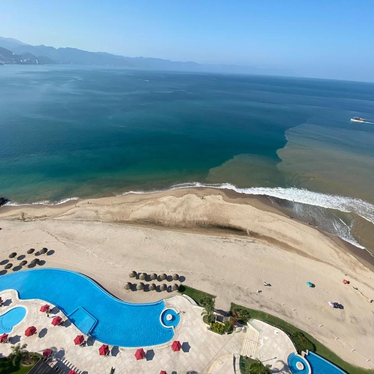 Koki Condo Beach, Ocean Views Grand Venetian - One-Bedroom Apartment - 2