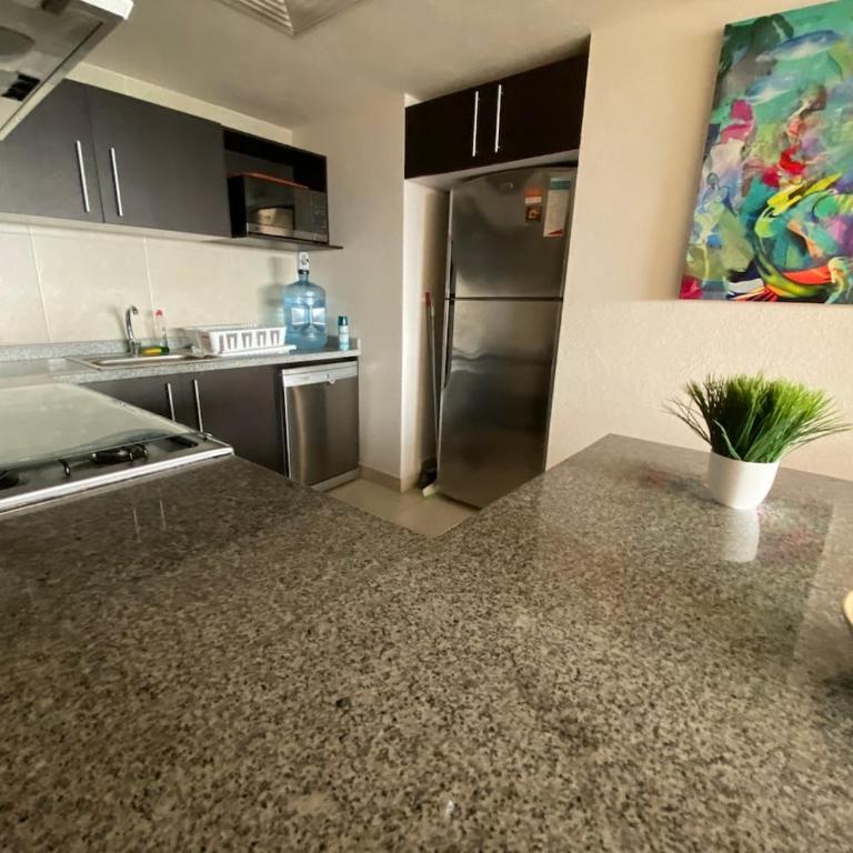 Koki Condo Beach, Ocean Views Grand Venetian - One-Bedroom Apartment - 27