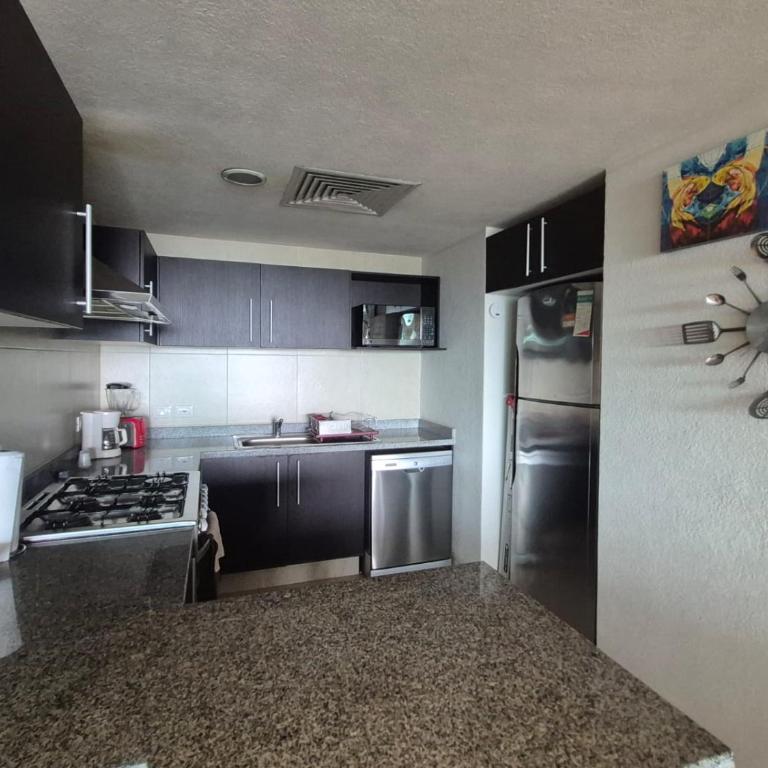 Koki Condo Beach, Ocean Views Grand Venetian - One-Bedroom Apartment - 34