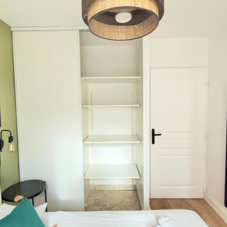 Amazonie - Évasion Urbaine & Parking Privé - Appartement 2 Chambres - 27