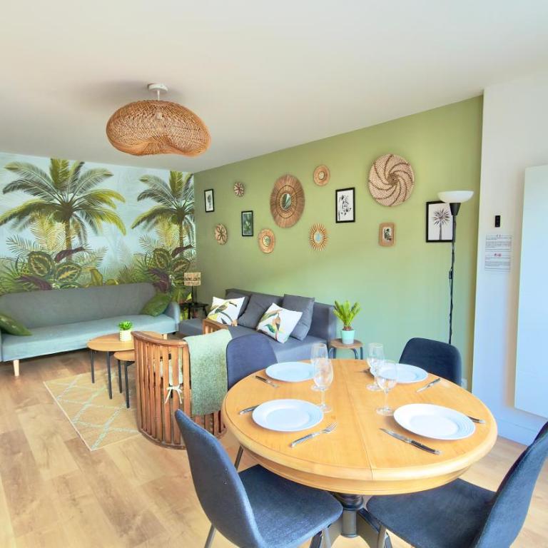 Amazonie - Évasion Urbaine & Parking Privé - Appartement 2 Chambres - 11