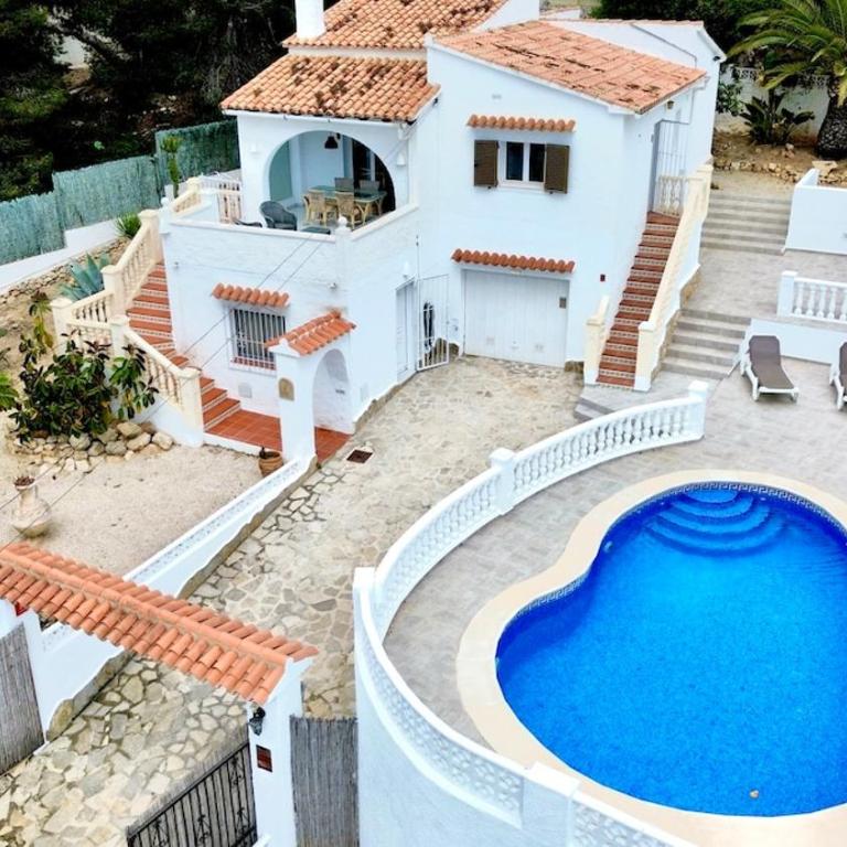 Belle Villa avec piscine privée a 15minutes a pied de la mer - Three-Bedroom Villa - 14