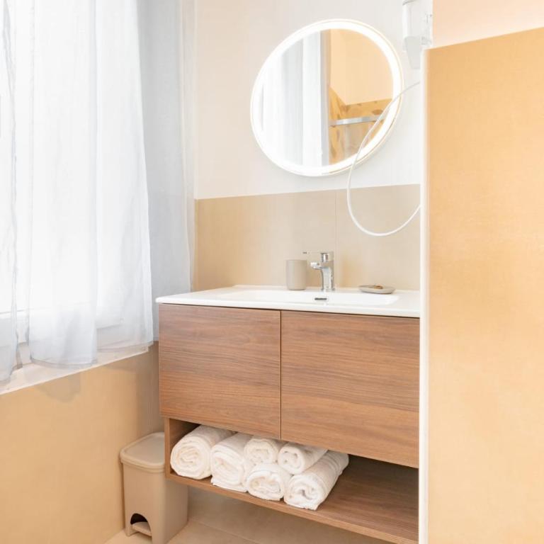 Hotel Victoria-Bike Friendly vicino Finalborgo e mare - Camera Familiare con Bagno Privato - 15