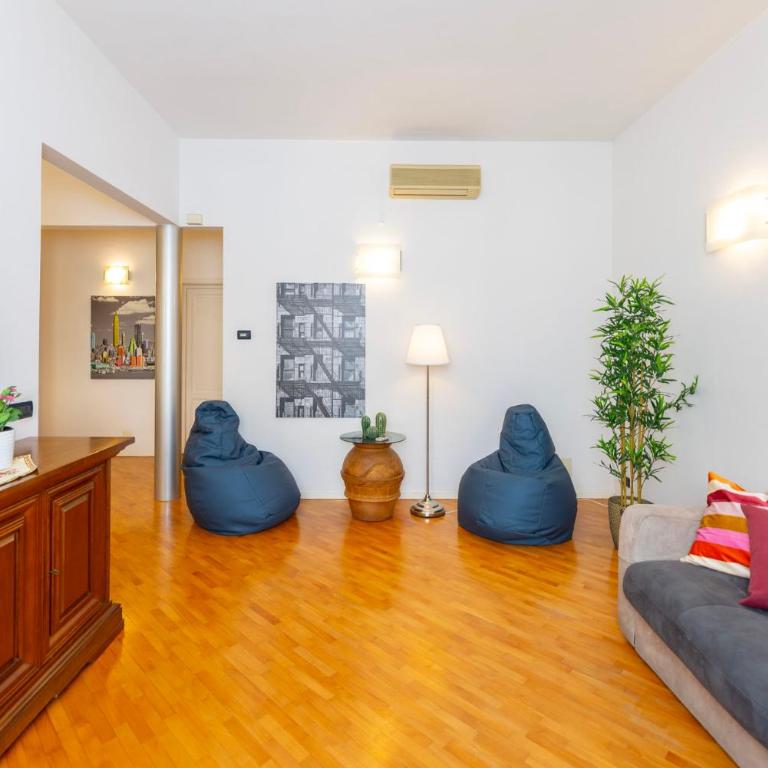 Comfortable and functional, terrace and parking - Appartamento con 2 Camere da Letto - 23