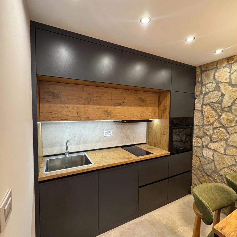 Zona Optimizma Royal Gardens - One-Bedroom Apartment - 2