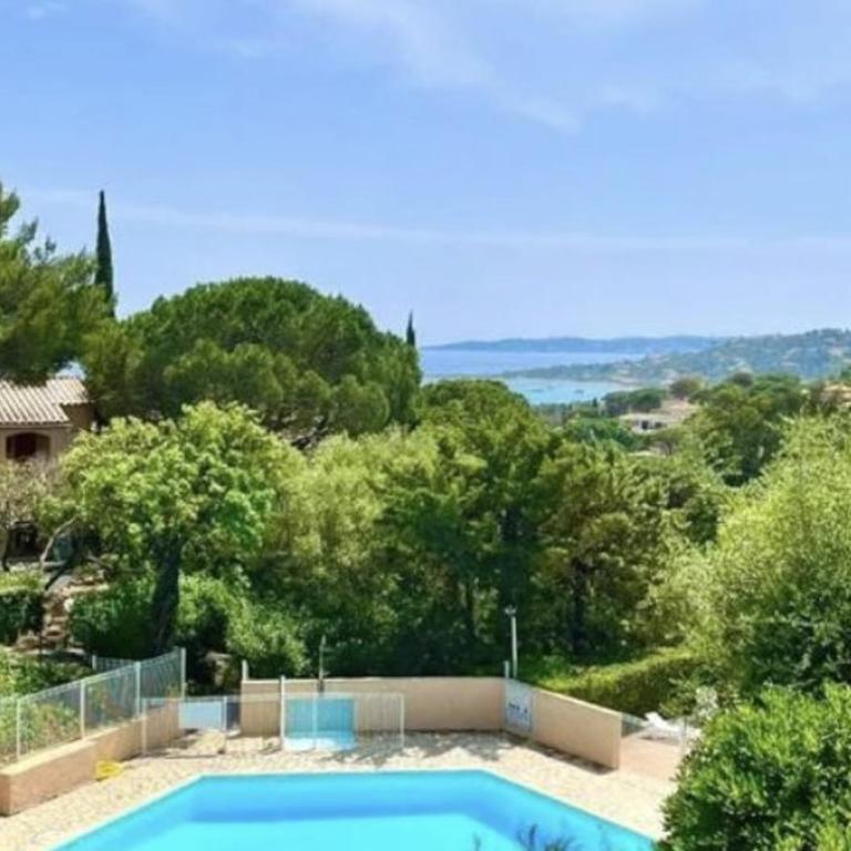 SM180-305 SAINTE MAXIME Appartement Vue mer T2 Piscine et parking - Apartamento 1 dormitorio con vistas al mar y terraza - 8