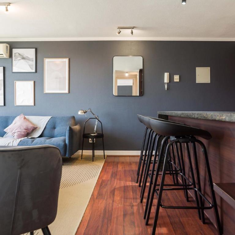 Stylish 2BR City Flat Modern Design and Comfort - Apartment - 21