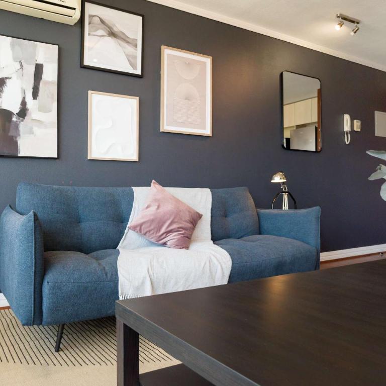 Stylish 2BR City Flat Modern Design and Comfort - Apartment - 28