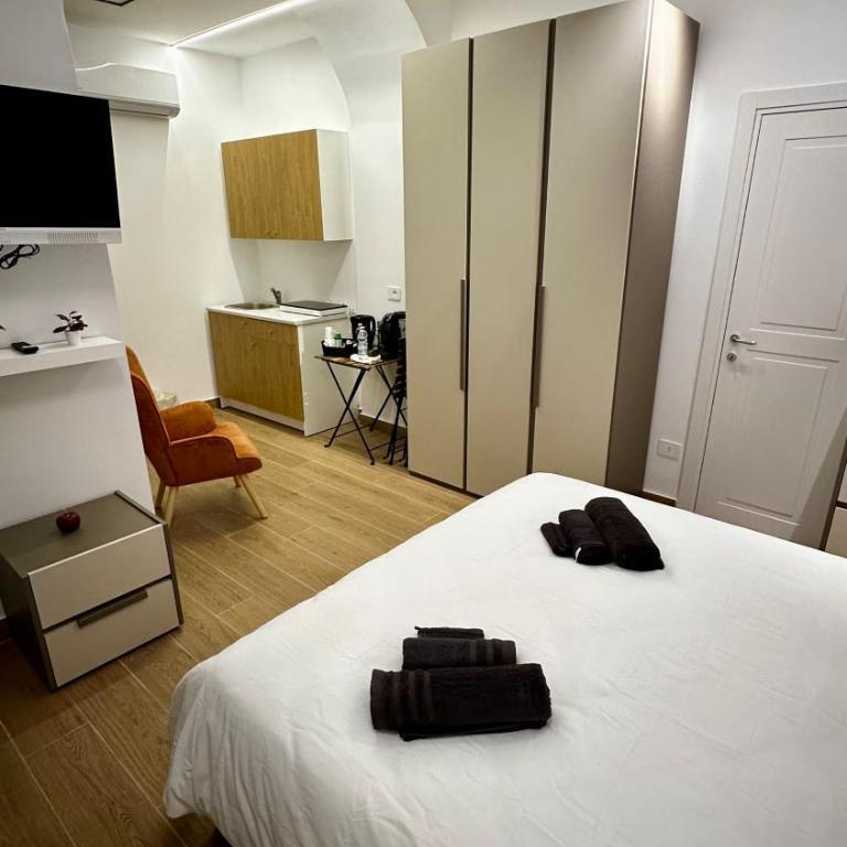 Vicolo Vivo Home - Appartamento con 2 Camere da Letto - 11