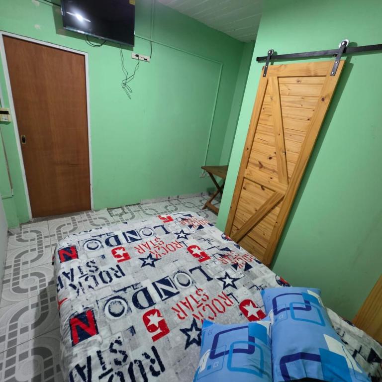 Hospedaje los Buhos - Habitación Estándar - 1 cama grande - 4