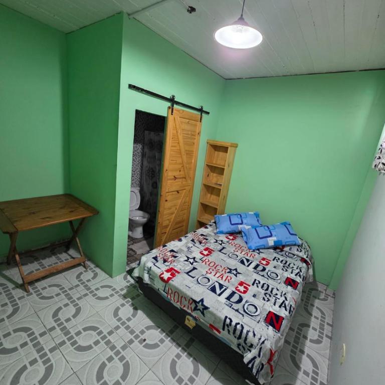 Hospedaje los Buhos - Habitación Estándar - 1 cama grande - 6