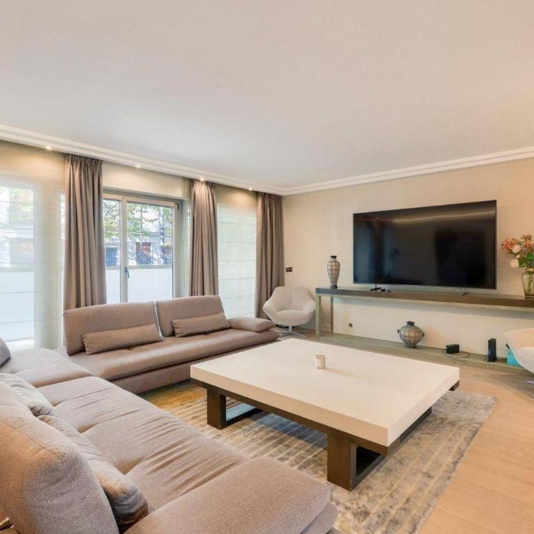 Prestigious 5BR Avenue Foch Home - Arc de Triomphe - Maison de Vacances - 6