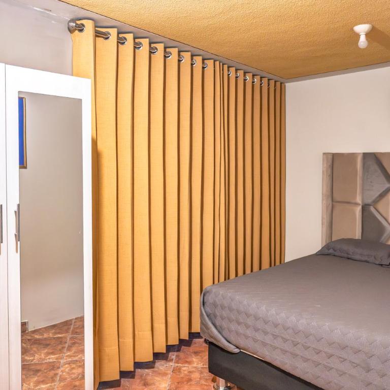 Namaste Bnb - Double Room with Shared Bathroom - 2