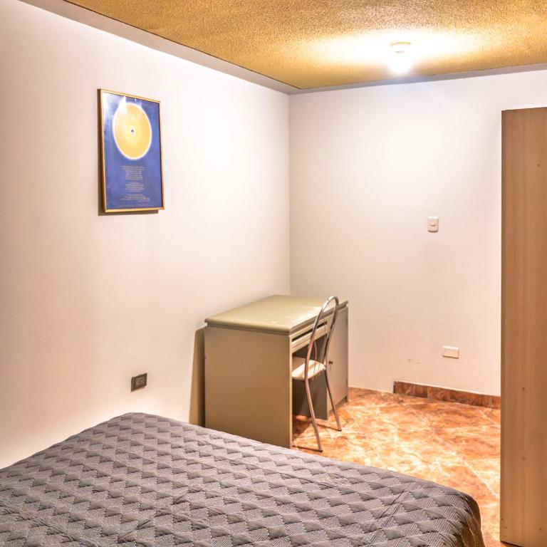 Namaste Bnb - Double Room with Shared Bathroom - 3