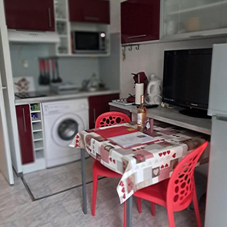 Appart Centre Bagnères de Luchon, entre les Thermes et les Remontées mécaniques - Appartement 1 Chambre - 1