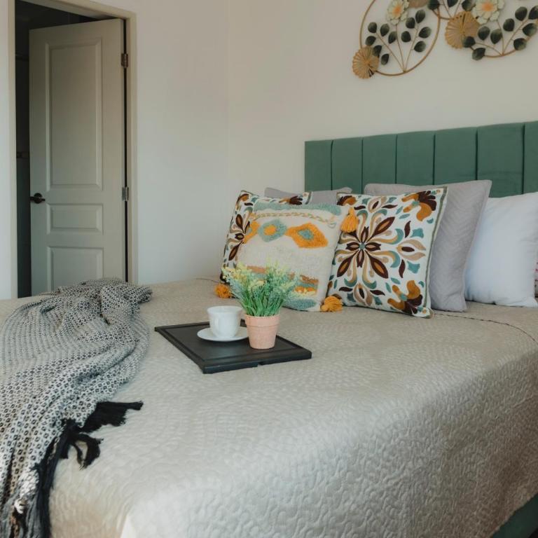 Recavarren 3 Dormitorios by Casa Miraflores - Wifi - Washer - Hot Water - Three-Bedroom Apartment with Balcony - 15