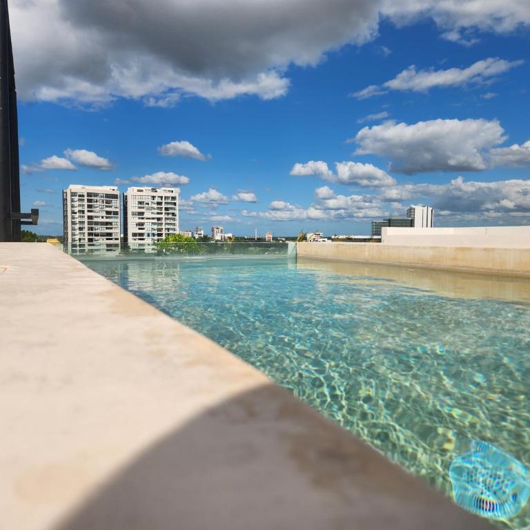 Infinity pool with panoramic view in Mérida - Two-Bedroom Apartment - 1