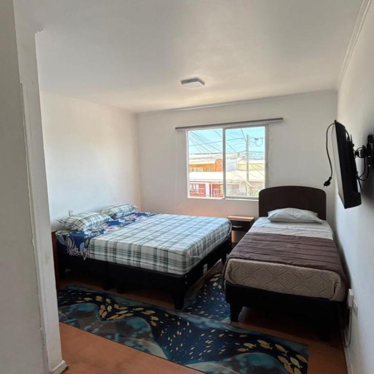 Residencial Fernanda - Triple Room with Private Bathroom - 2