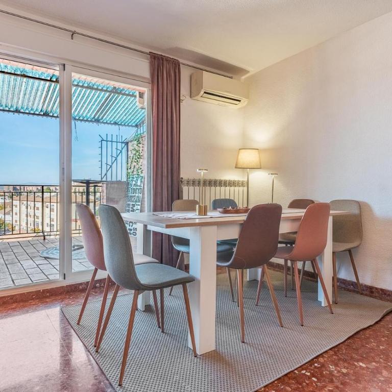 Magnífico ático a los pies del Albaicin - Three-Bedroom Apartment - 37