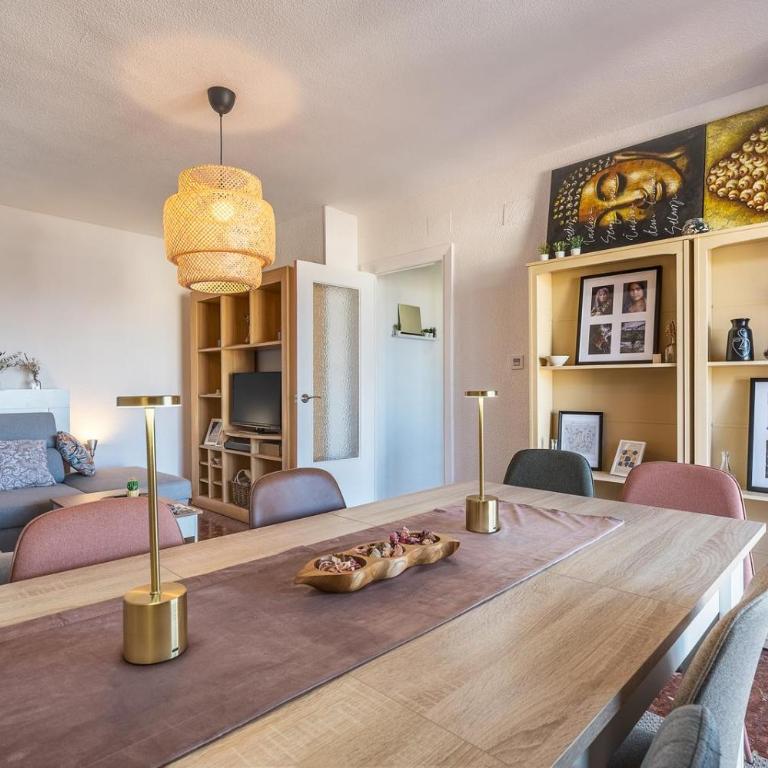 Magnífico ático a los pies del Albaicin - Three-Bedroom Apartment - 54