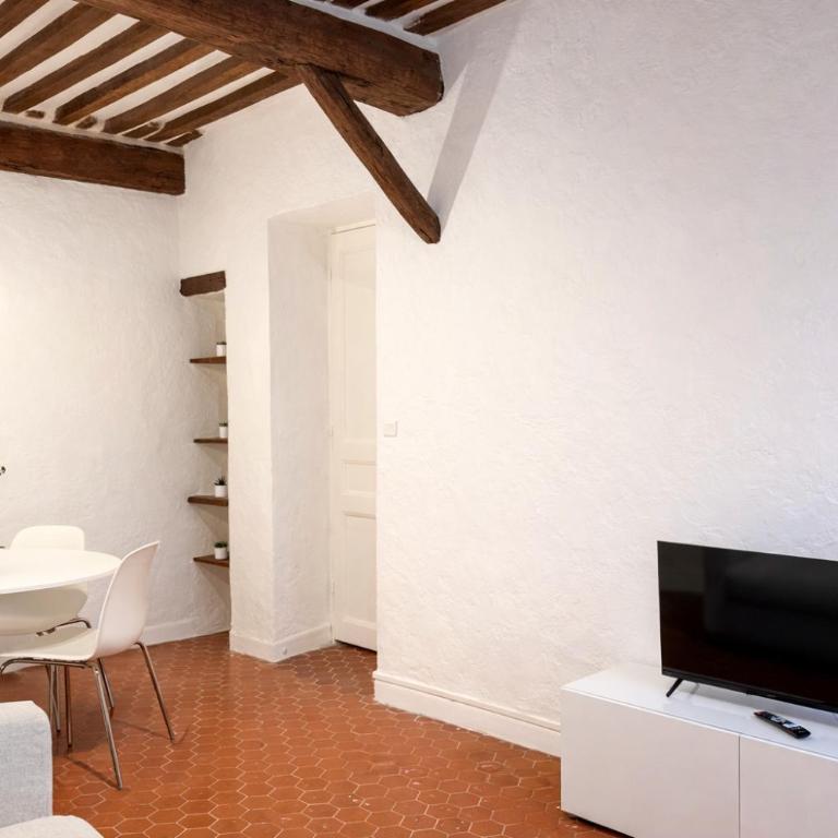 Charme du Vieux-Nice - cocon lumineux à 100 m de la mer - Appartement 1 Chambre - 7