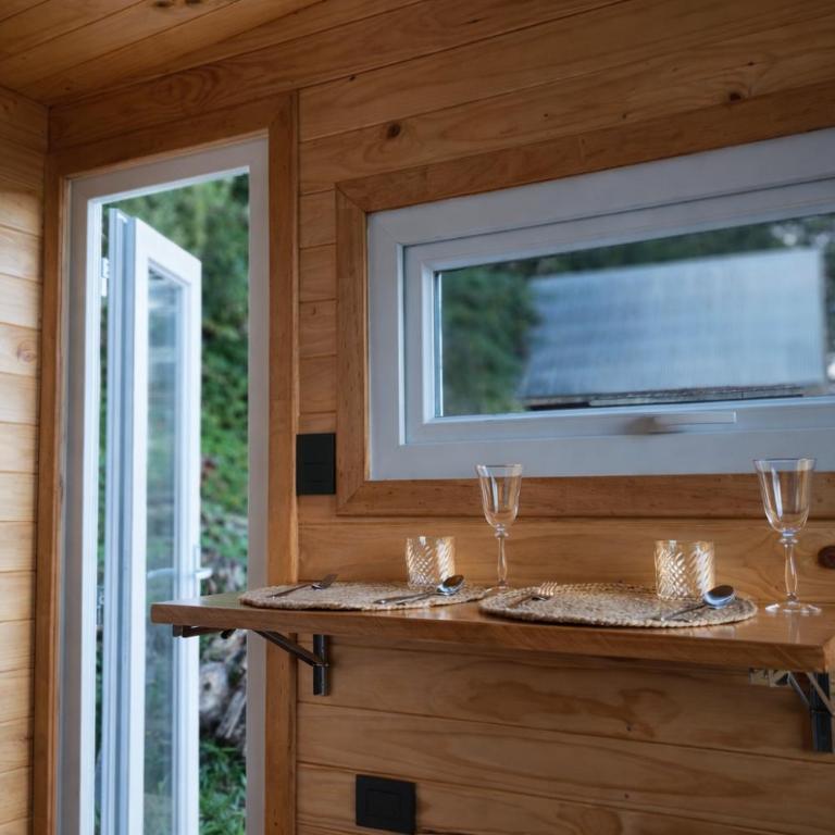 Esencalma Tiny - Double Room with Lake View - 5