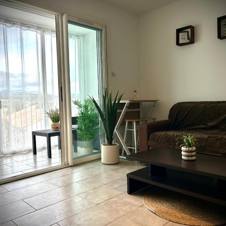 Bel appartement à 2 min de la plage à Six-Fours-les-Plages - Apartment - 14