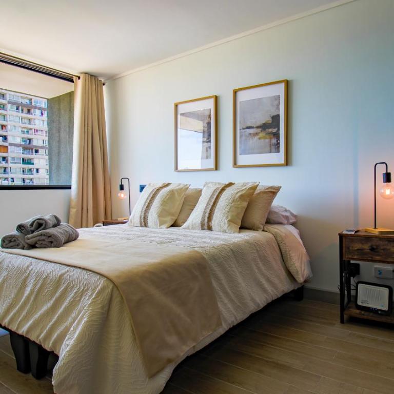 Vista ciudad, 4 personas, parking, gimnasio - Apartment - 14