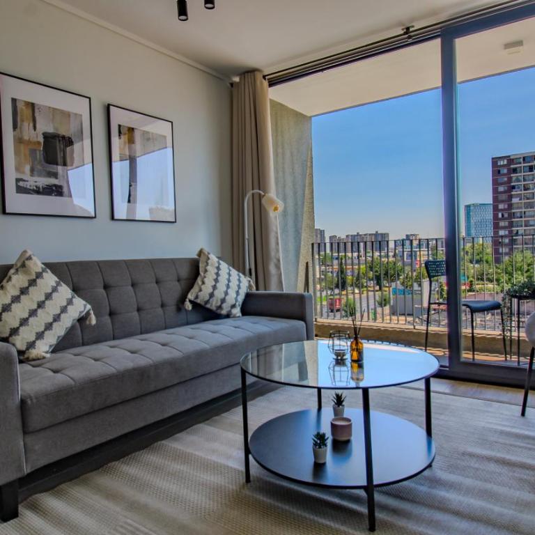 Vista ciudad, 4 personas, parking, gimnasio - Apartment - 1