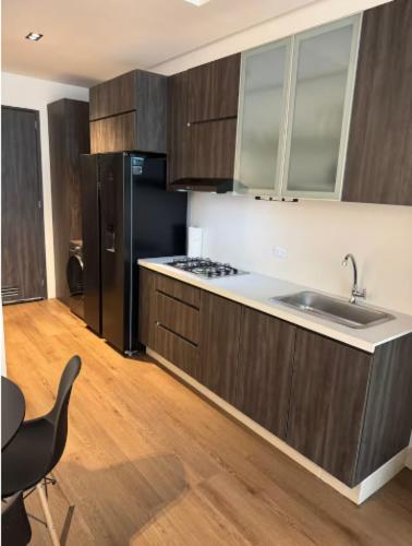 Edificio ICON - One-Bedroom Apartment - 9