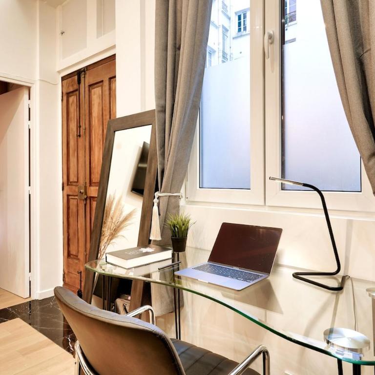 Stylish flat - Center of Paris Eurostar walkable - Appartement 1 Chambre - 13