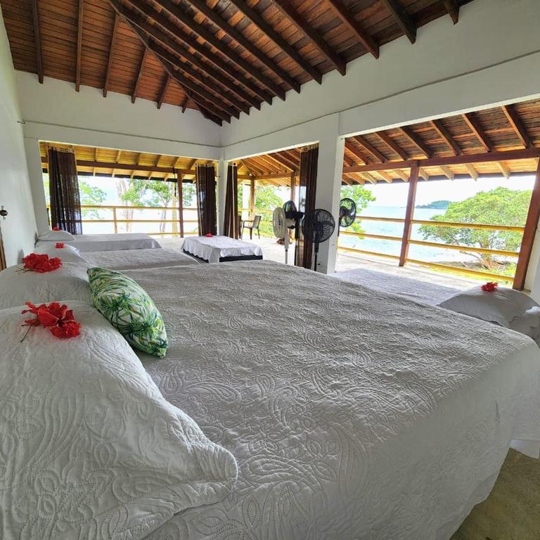 Cabaña Pura Vida - Habitación Familiar - 1