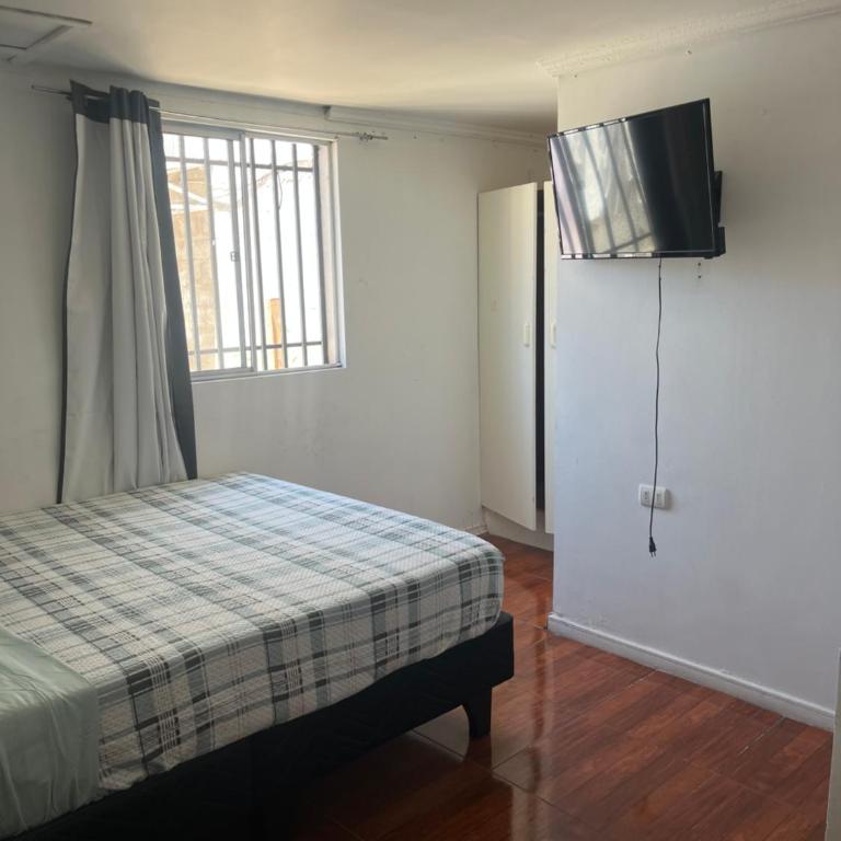 Residencial Fernanda - Double Room with Private Bathroom - 3