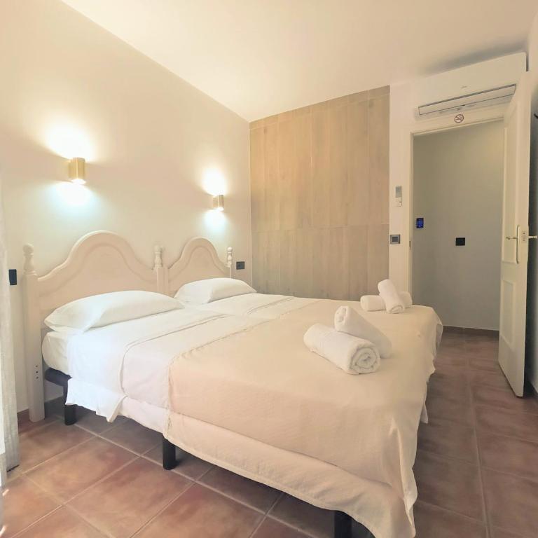 MARITIM CENTRAL "Suites Deluxe" con salón-comedor y cocina privada - Suite de 2 dormitorios - 13