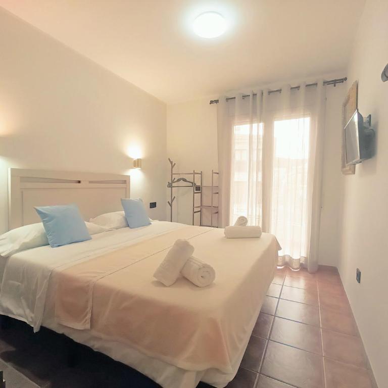 MARITIM CENTRAL "Suites Deluxe" con salón-comedor y cocina privada - Suite de 2 dormitorios - 10