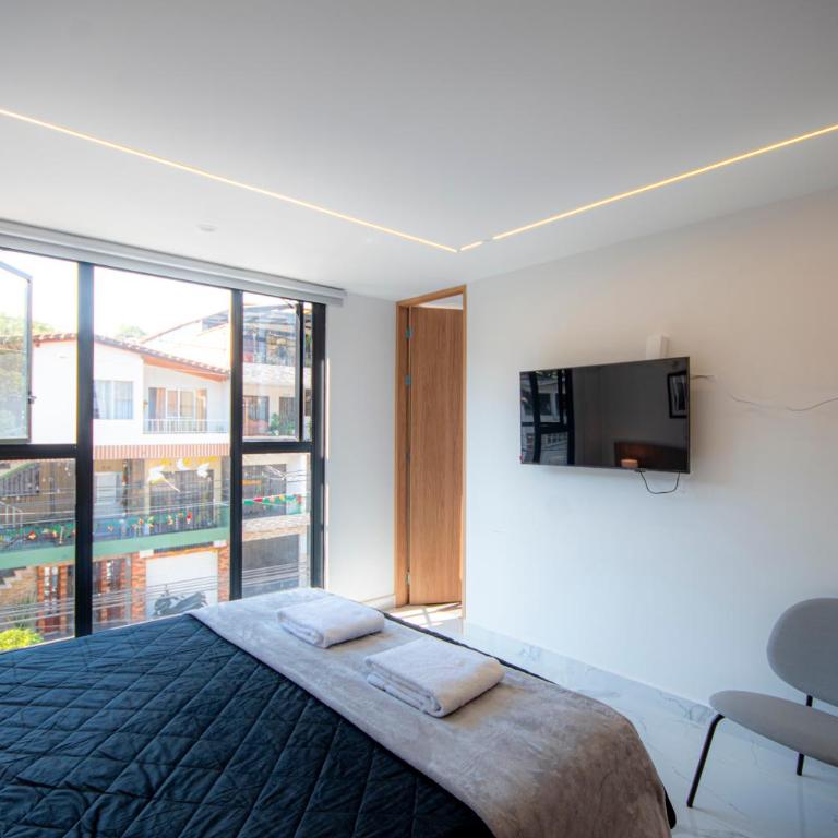 CozyHomesco - Two-Bedroom Apartment - 13