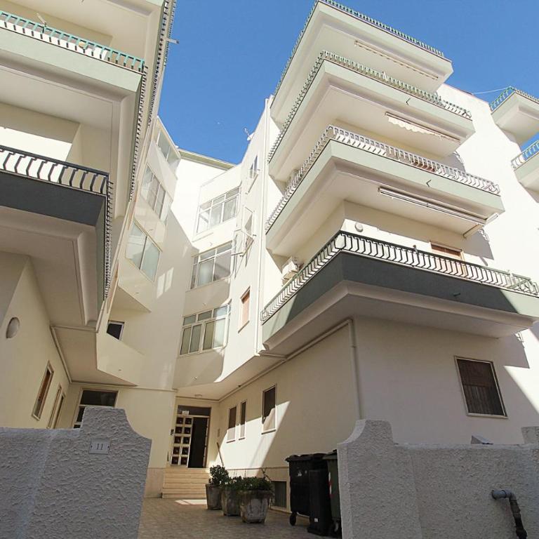 Casa vacanza Valeria a 200m dalla spiaggia - Apulia Home - Casa con 2 Camere da Letto - 1