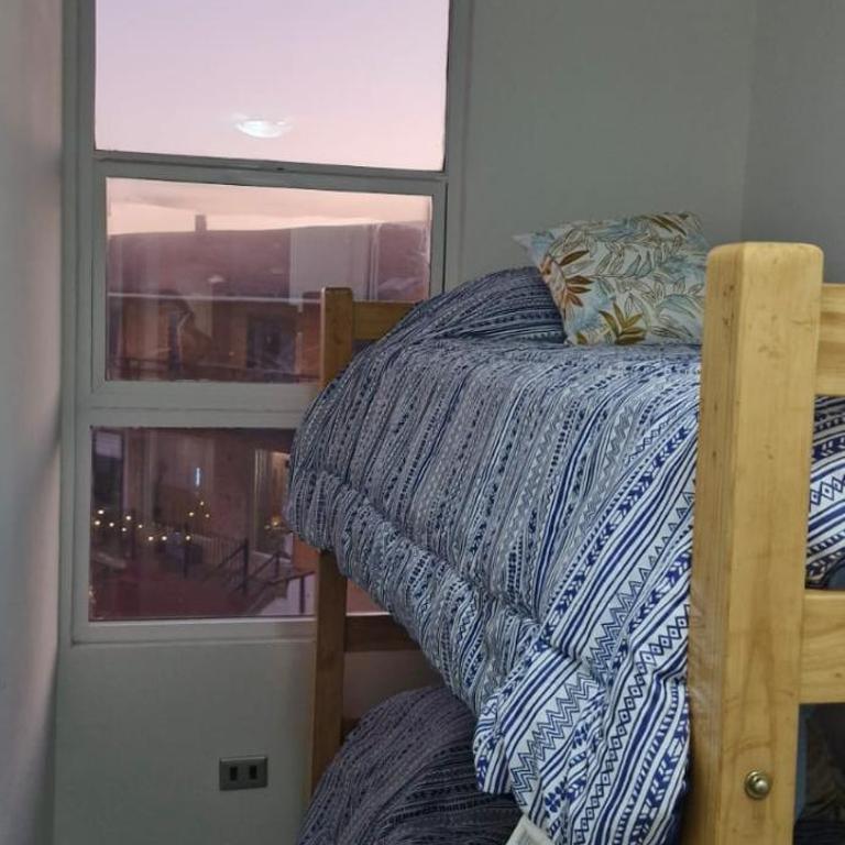 Departamento con acceso directo a la playa - Three-Bedroom Apartment - 9