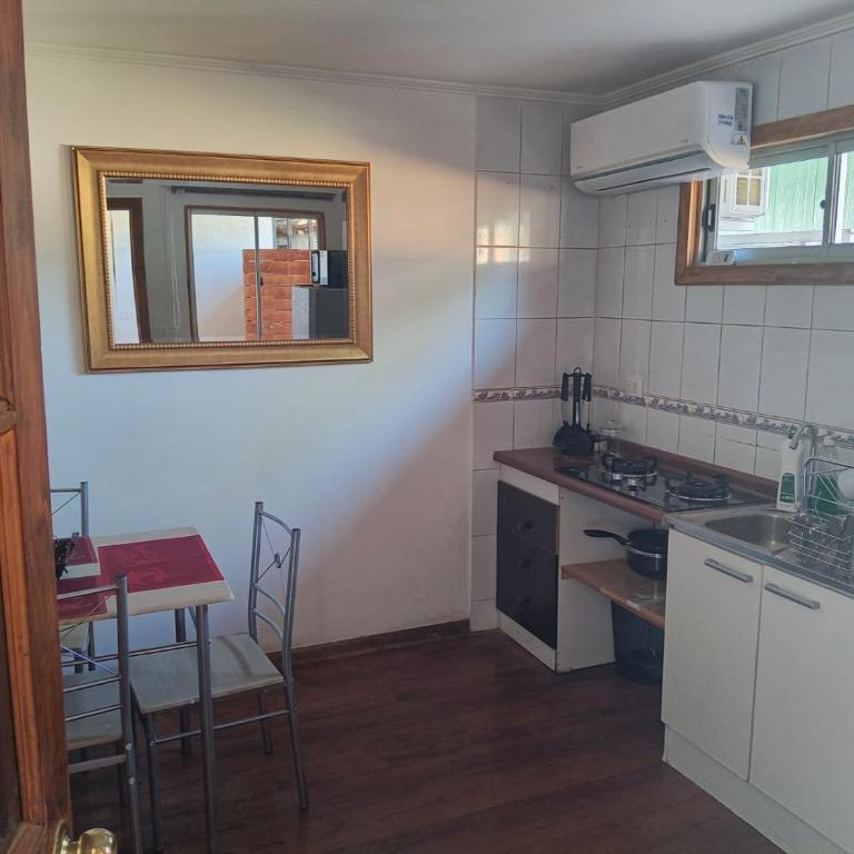 Carlos cortez - One-Bedroom Apartment - 5