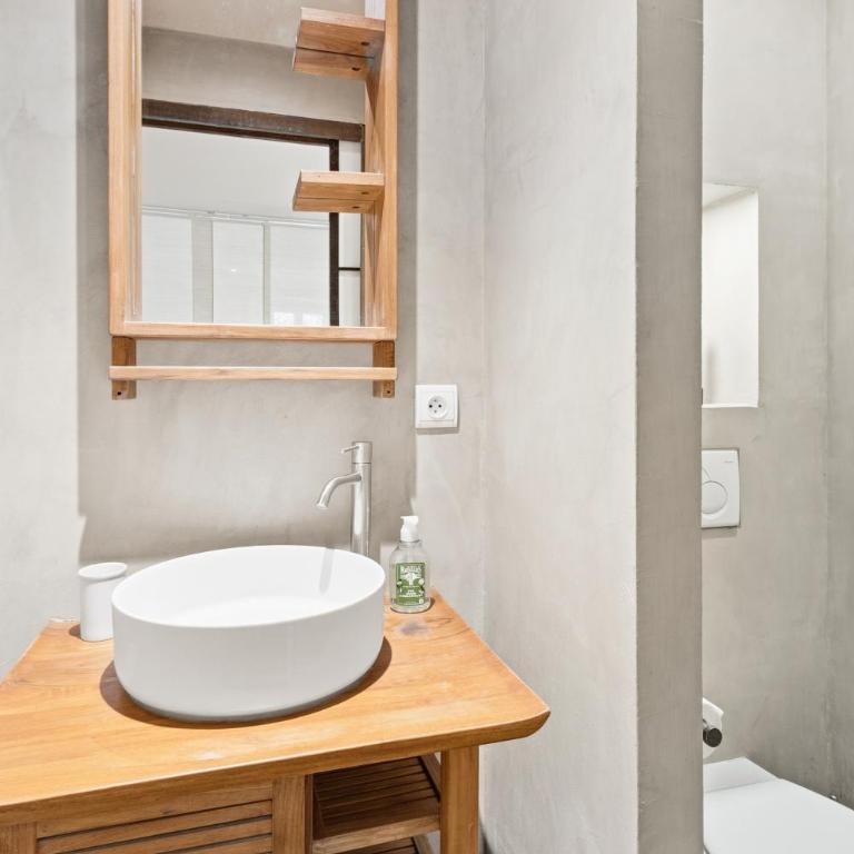 Bohème - Climatisé - 2 pas du port - Rue du Cepoun San Martin - Appartement 1 Chambre Deluxe - 16